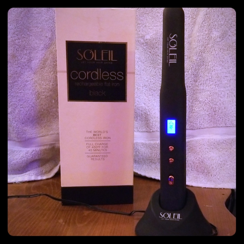 Soleil cordless Flat iron